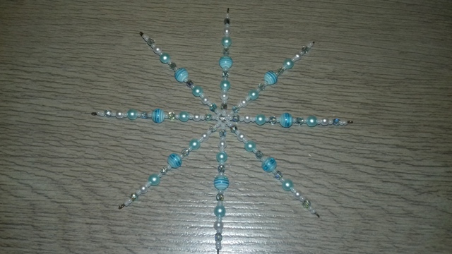 č. 035 - Hvězda z korálků